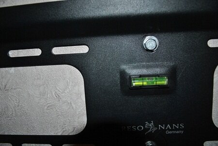 Самостоятельно вешаем на стену плазменный/ЖК телевизор