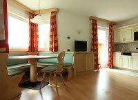 Новое жилье дали вместо ушедшего под землю дома в Нижегородской области