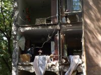 Жильцов не отселяла 4 года из аварийного дома, пока не рухнула стена