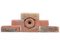 Скворечник в полости кирпича