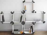 Модульный книжный шкаф NV01 собирается, как гигантский пазл