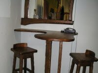 Чем выгодно отличается мебель из дуба?