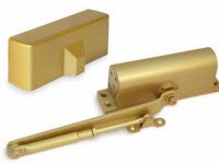 Правила эксплуатации дверных доводчиков и их защита от вандализма