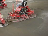 Бетонные полы: как избавиться от недостатков?