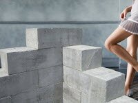 Современный и надежный материал для быстрого строительства домов