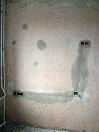 Шпаклевание стен под обои