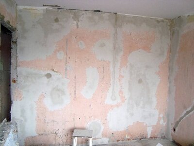 Шпаклевание стен под обои