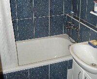 Как можно зрительно увеличить пространство ванной комнаты