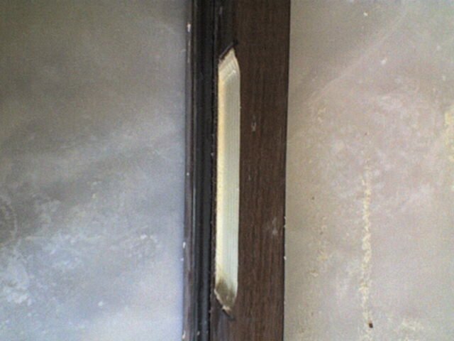 Как можно с помощью фрезерной машины сделать углубление для петли