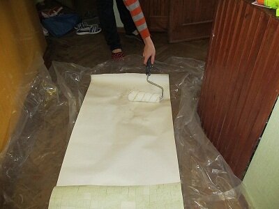 Клеим обои сами - опыт работы