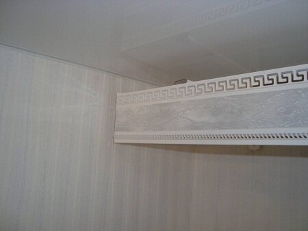 Монтаж карниза из ПВХ своими руками