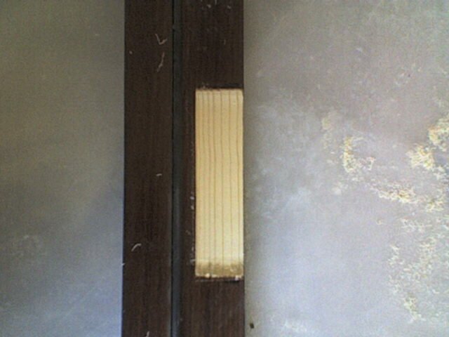 Как можно с помощью фрезерной машины сделать углубление для петли