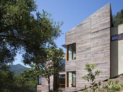 Kentfield Residence всплывает из холма с зеленой крышей над Сан-Франциско