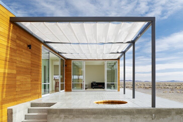 Каркасный энергоэффективный дом в пустыне