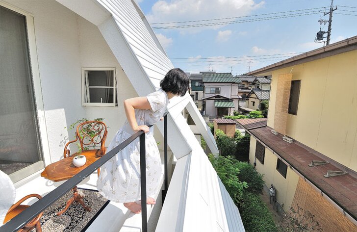 Montblanc Дом - белая гора в Японии