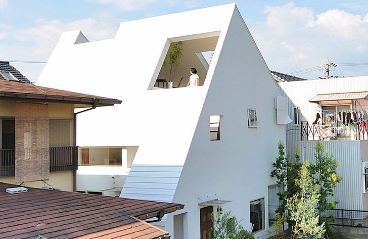 Montblanc Дом - белая гора в Японии