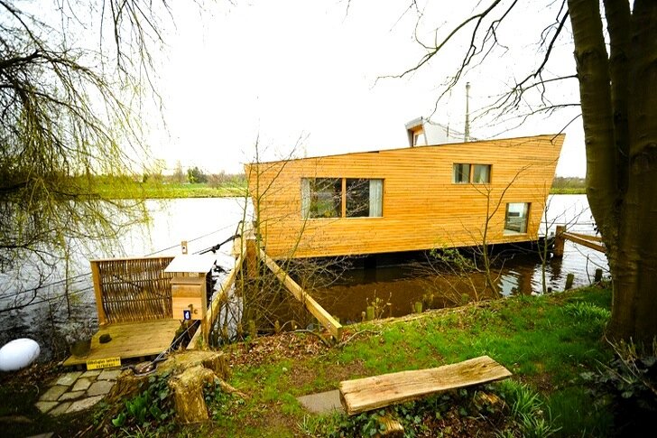 Стабильный Плавающий Дом