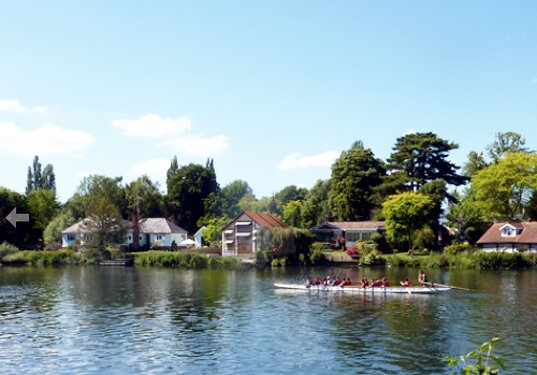 Первый дом амфибия в Великобритании, утвержденная на Темзе