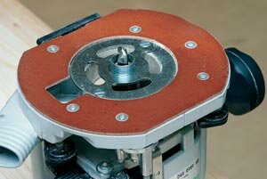 Рекомендуется подбирать кольцо с наименьшим из возможных диаметром центрального отверстия, не забывая о том, что рабочая часть фрезы должна свободно проходить сквозь него