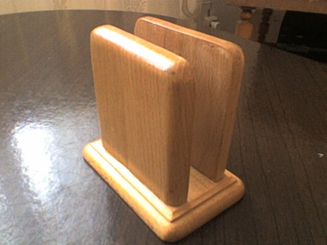 Салфетница из паркетной доски