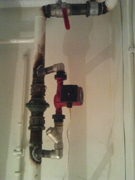 Водяной тёплый пол в частном доме с естественной циркуляцией