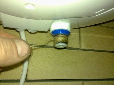 Монтаж системы отопления на основе электрического котла - исползуем паклю