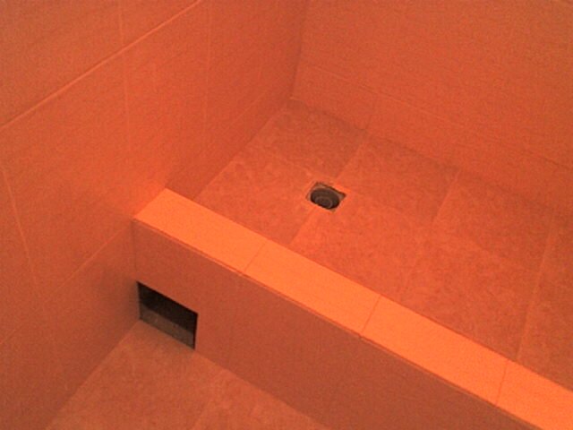 Душевой поддон из плитки вместо ванны - опыт работы