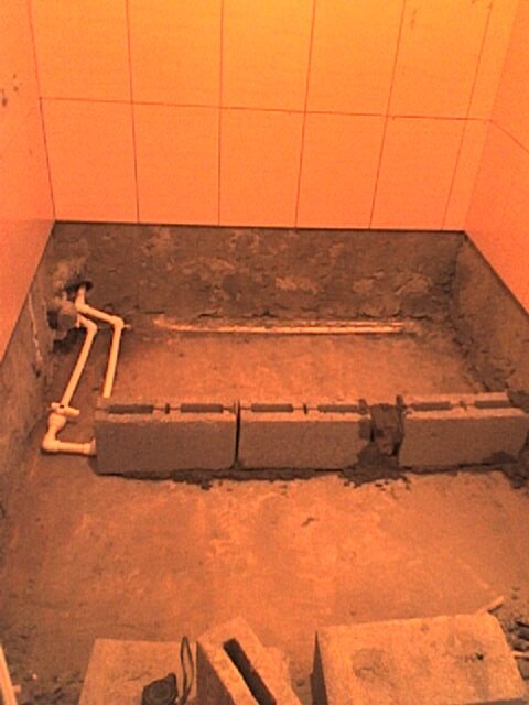 Душевой поддон из плитки вместо ванны - опыт работы