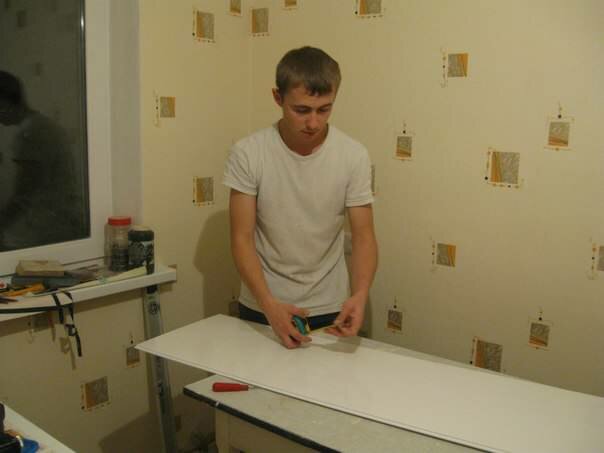 Пластиковый потолок на кухне - опыт самостоятельной работы