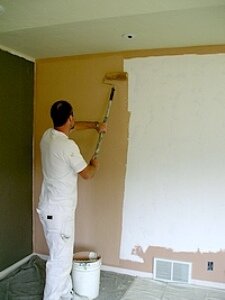 Грунтовка стен