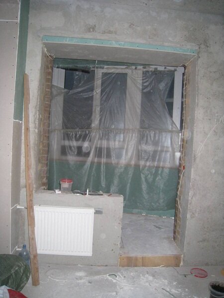 Кухня в новой квартире нового дома