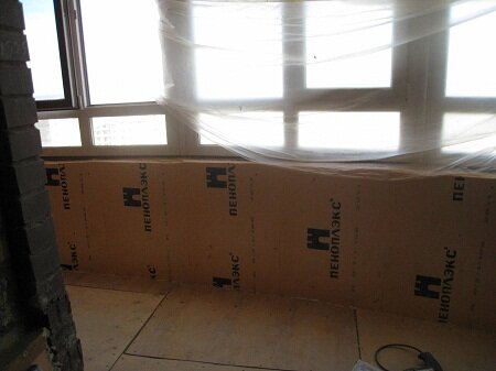 Кухня в новой квартире нового дома