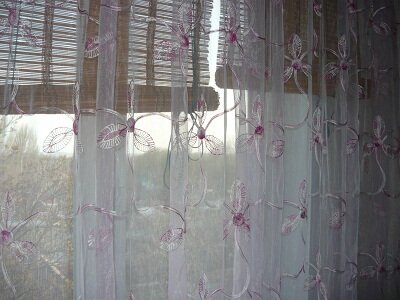 Оформление окна выходящего на солнечную сторону