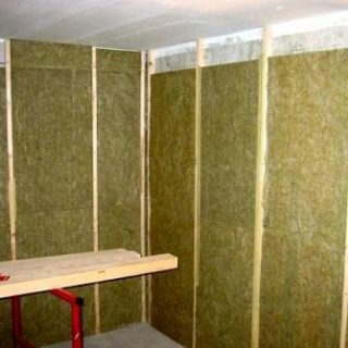 Как защитить квартиру от шума