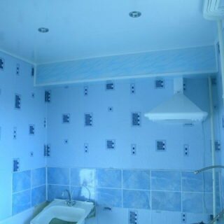 ПВХ потолок на кухне и в коридоре своими руками