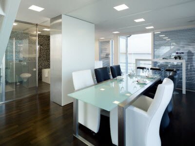 Модульный плавучий дома в Германии