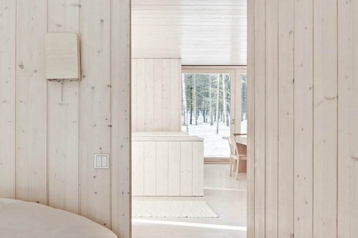 Четырехугольная Вилла Off-Grid в Финляндии