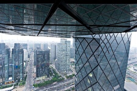 Сложенные Башни CCTV OMA в Пекине завершена