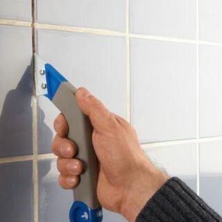 Обновление швов между плиткой